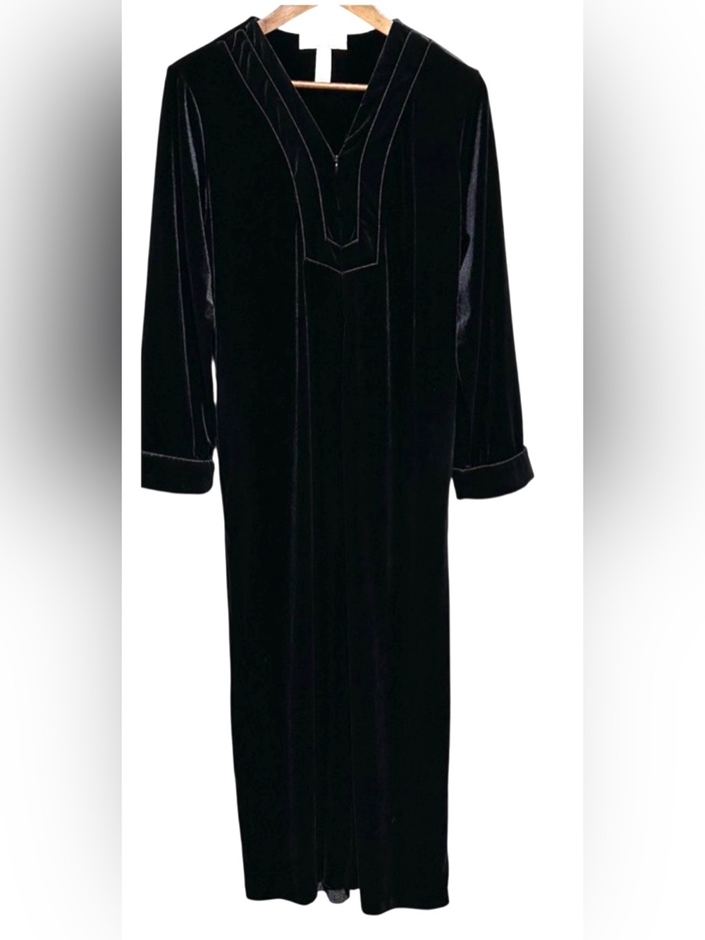 OSCAR DE LA RENTA | Black Velvet Quiet Luxury Lounge Robe Glam Housecoat